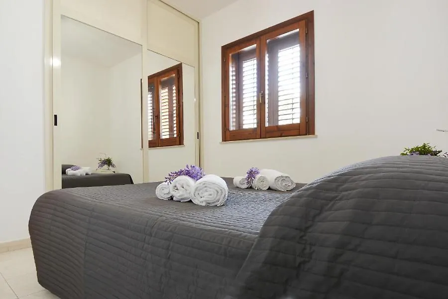La Casa Di Lillo Apartment Marina di Ragusa 0*,  Italy